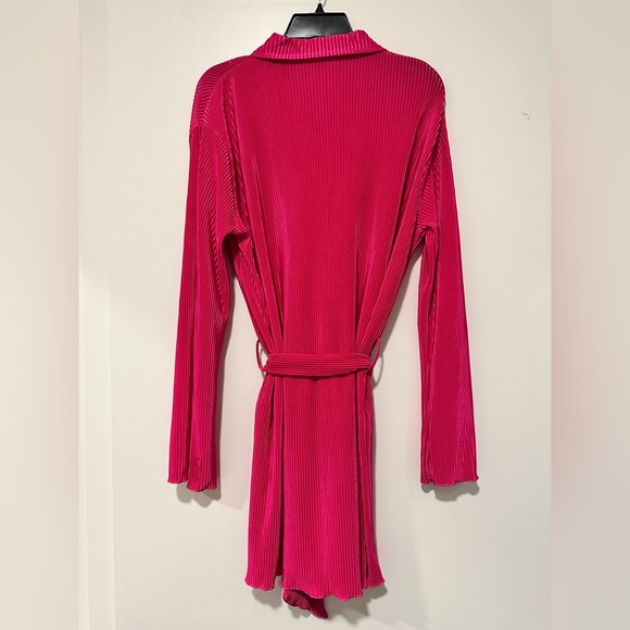 Vibrant Pink V Collar Button-Up Long Sleeve Dress - Picture 4 of 4